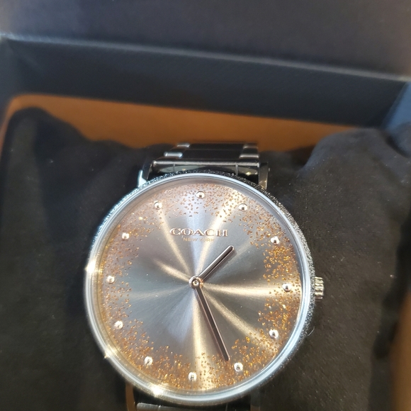 Women Coach watch - Picture 4 of 6